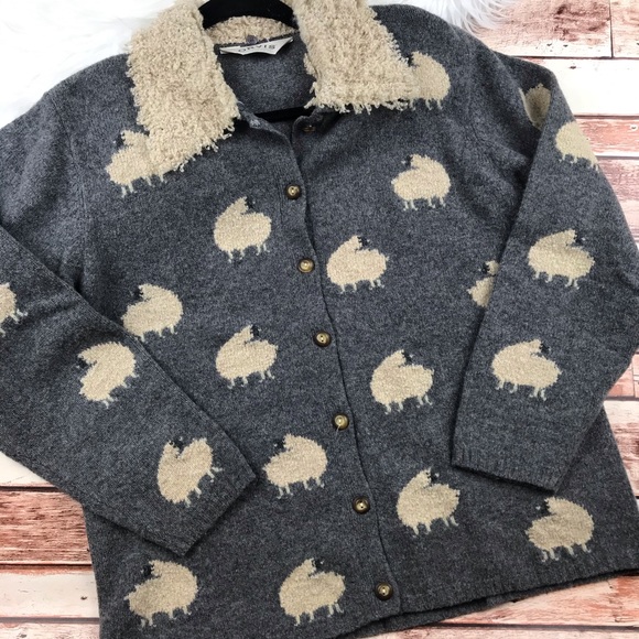 Orvis lambs wool cottagecore lamb print cardigan - Picture 2 of 6